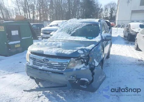 2010 Subaru Forester 2.5X Premium z USA, uszkodzony, nr VIN JF2SH6CC0AH764848